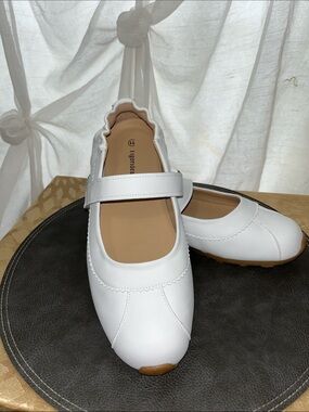 Women's White Mary Jane Flats with Strap